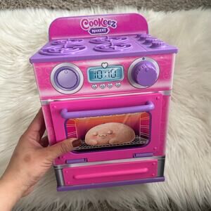 Pink small play baking oven